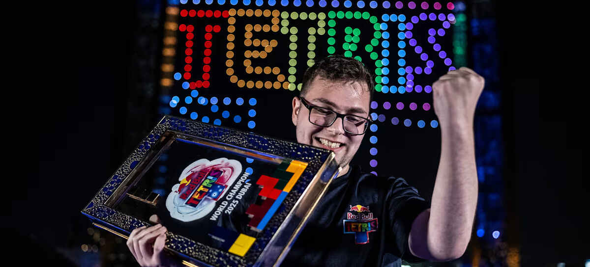 Dünyanın en büyük Tetris oyununu Türk yarışmacı Fehmi Atalar kazandı