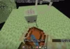 End adasında beyaz küp şeklindeki bir yaratığa binmiş Minecraft karakteri bakış açısı. Ekranda iksir simgesi ve oyun arayüzü görünmektedir.